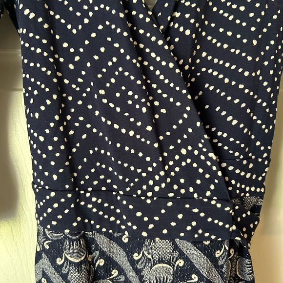 Diane Von Furstenberg Wrap Dress - Size 6 - Picture 6 of 6